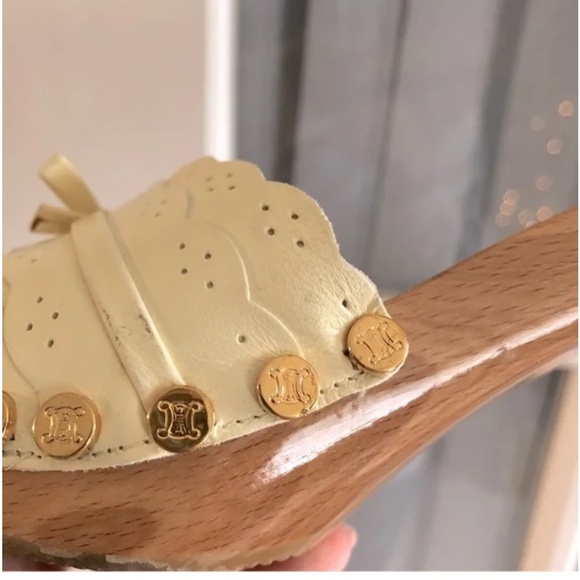 CELINE Ivory/Cream Wooden Heels with Bow - Picture 3 of 7